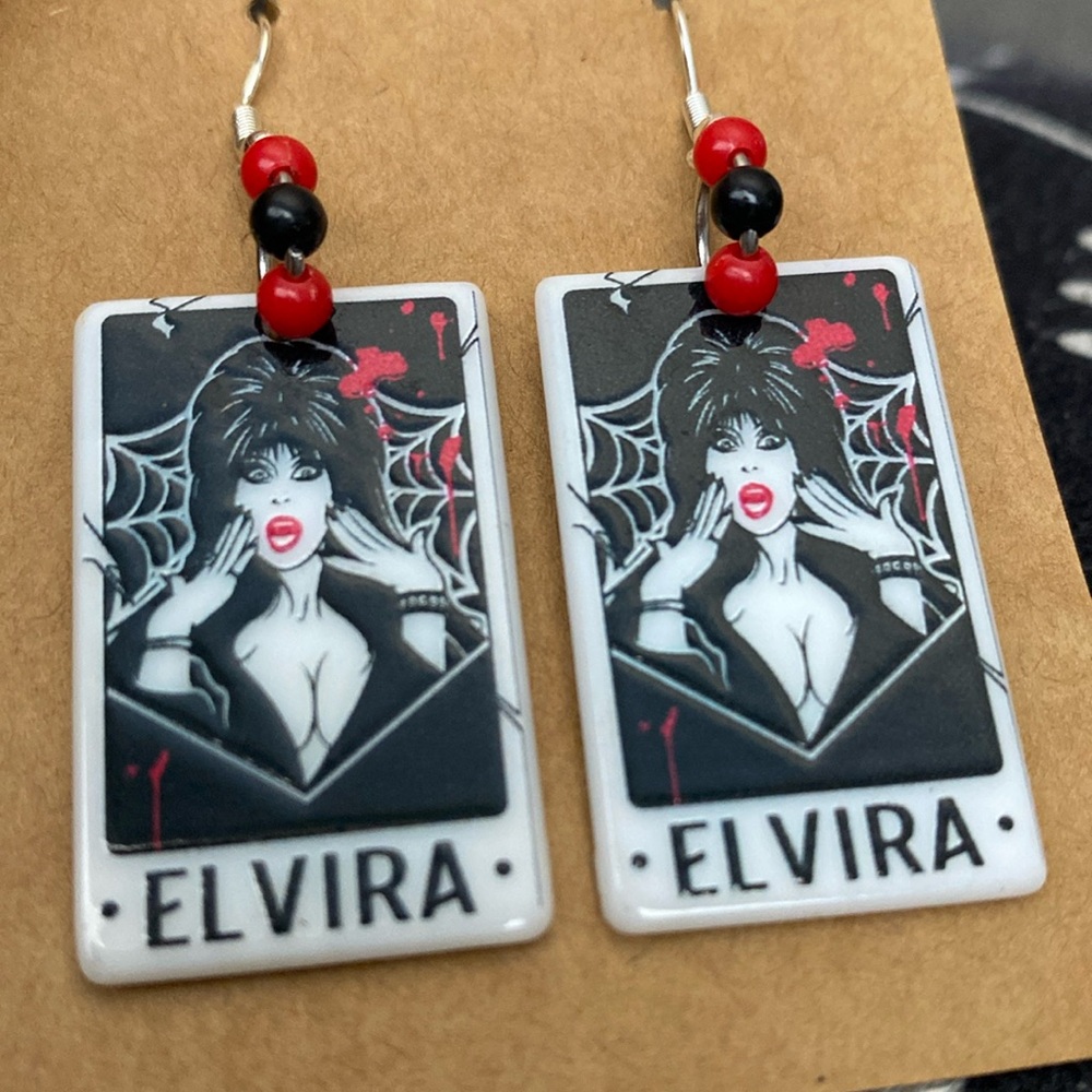 ELVIRA ACRYLIC EARRINGS